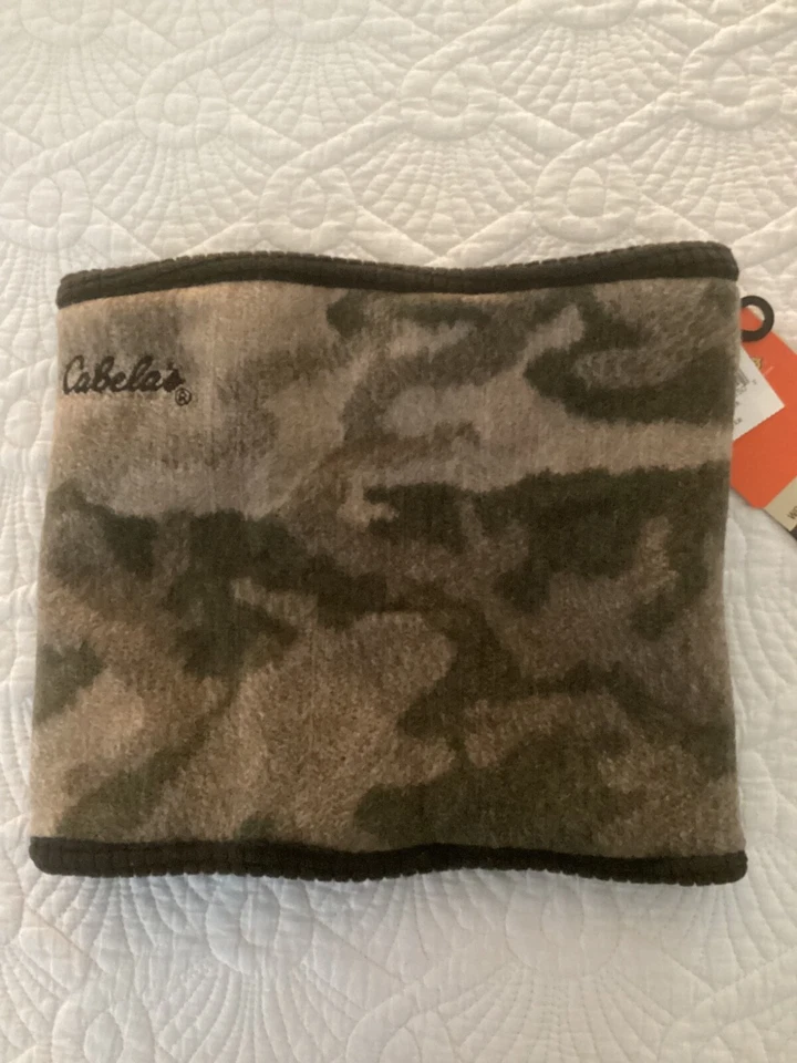Cabelas Wootimate Heavy Weight Neck Gaiter - Image 2 of 2