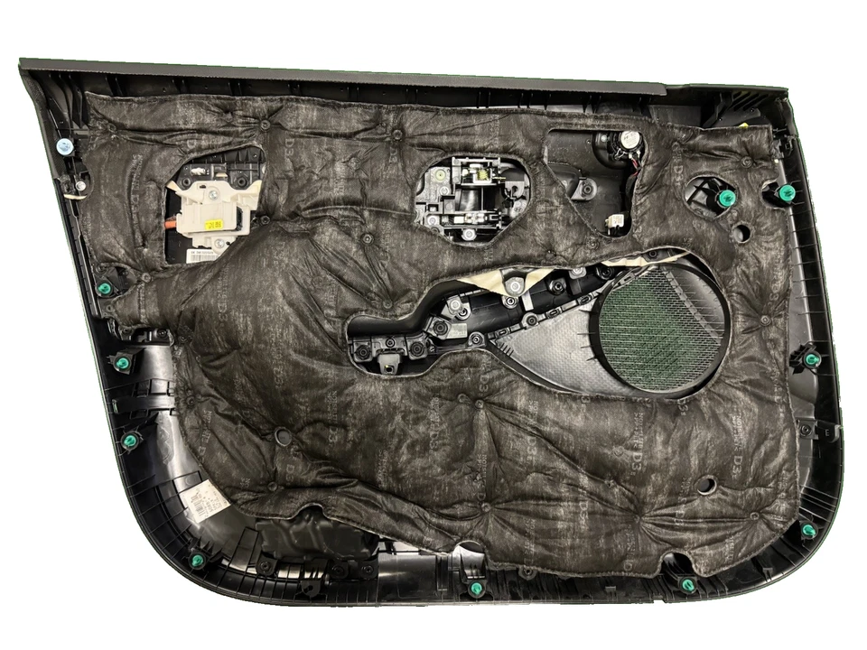 2020-2023 Hyundai Sonata Limited Panel Assembly-Front Door Trim,RH - Image 3 of 3