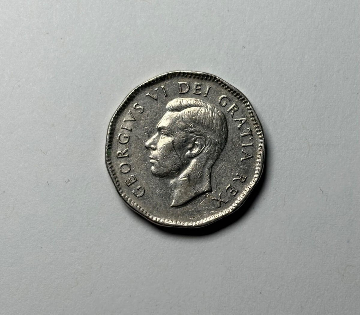 Error 1949 Canada 5 Cent Nickel Coin *Double Chin* Double King