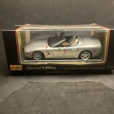 Maisto Special Edition Silver Corvette Convertible 1998 1:18 Die-Cast Car In Box