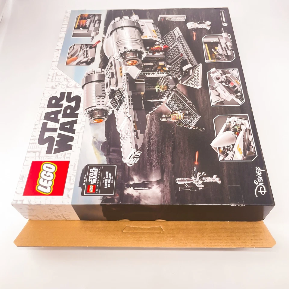 LEGO Star Wars 75292 The Razor Crest, foto 2 di 5