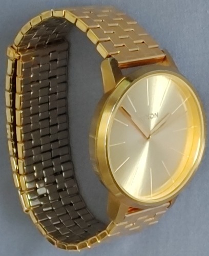 Nixon Movin'out The Kensington gold quartz Unisex wrist watch ,New Gold Bracelet - Picture 4 of 11