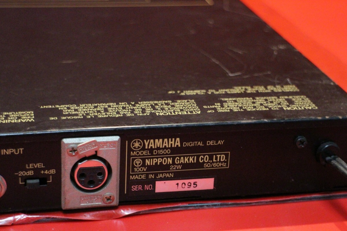 USED YAMAHA D1500 Digital Delay Rack Type Sound Module U1939
