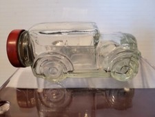 VINTAGE CLEAR 1930'S SEDAN CAR GLASS CANDY CONTAINER  with RED CLOSURE