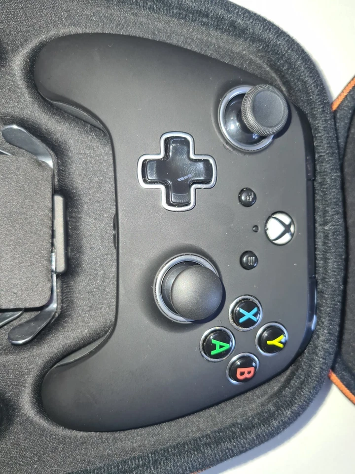 PowerA Fusion Pro Wired Controller for xbox - Black/PS Game NEW - Image 2 of 4