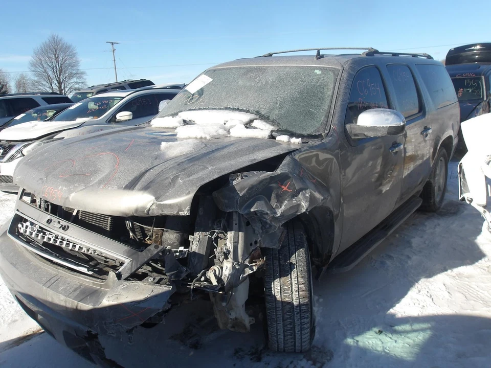 Used Third Seat SW/VAN fits: 2008 Chevrolet Suburban 1500  Grade B - Image 2 of 4