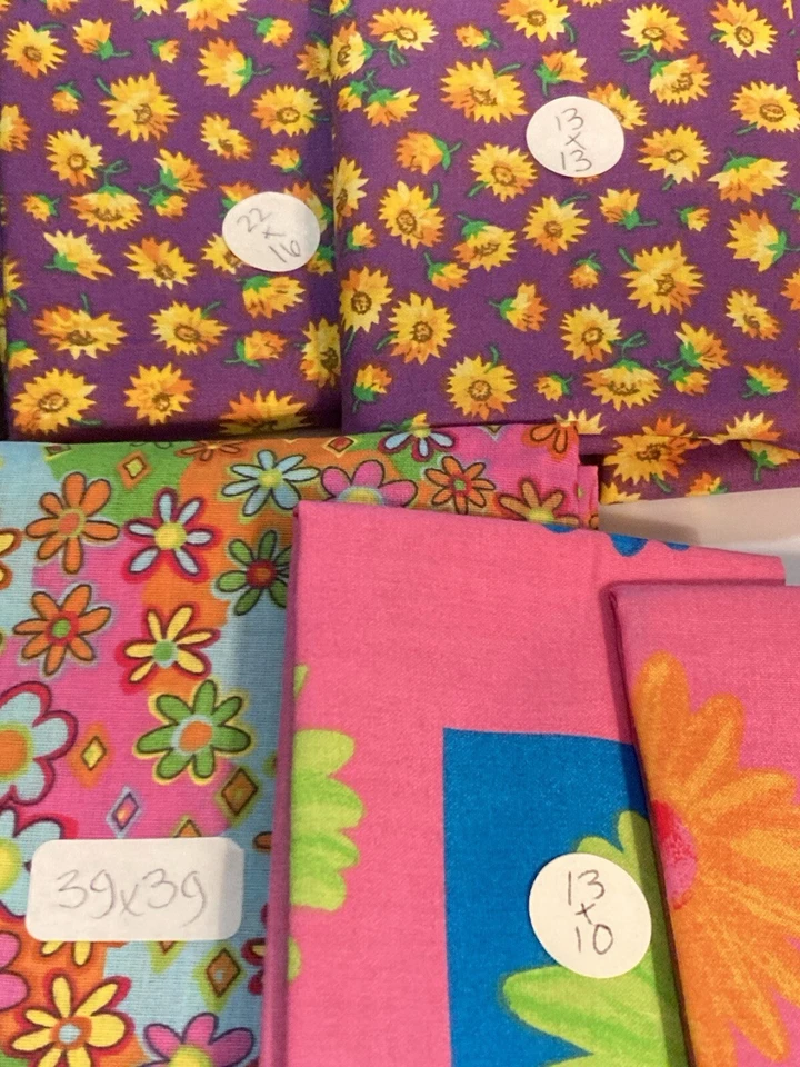 Lote de 10 restos de tela brillantes florales púrpura naranja rosa azul amarillo Foto 2 de 4