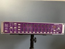 Apogee Ad8000