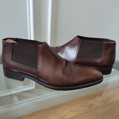 Salvatore Ferragamo Chelsea Boots Men display picture 1