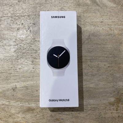 Samsung - Galaxy Watch8 Aluminum Smartwatch 40mm BT - Silver (2025)