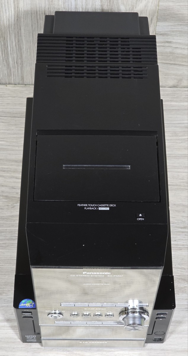 Panasonic SA-PM47 CD Stereo Cassette System 5 Disc AM/FM MP3