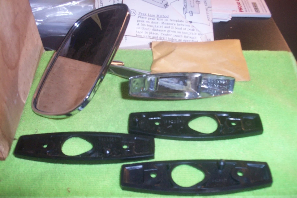 НОВОЕ ИЗ СТАРЫХ ЗАПАСОВ CHEVROLET, CHEVELLE, CAMARO,NOVA 1973-75 НАРУЖНОЕ ЗЕРКАЛО ЗАДНЕГО ВИДА 994442 - Изображение 2 из 4