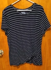 TIME AND TRU Black w/White Stripes Front Knot T-Shirt Short Sleeve XL (16-18)