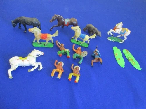 G8714) GDR Western Toys: Indian Horses Bundle