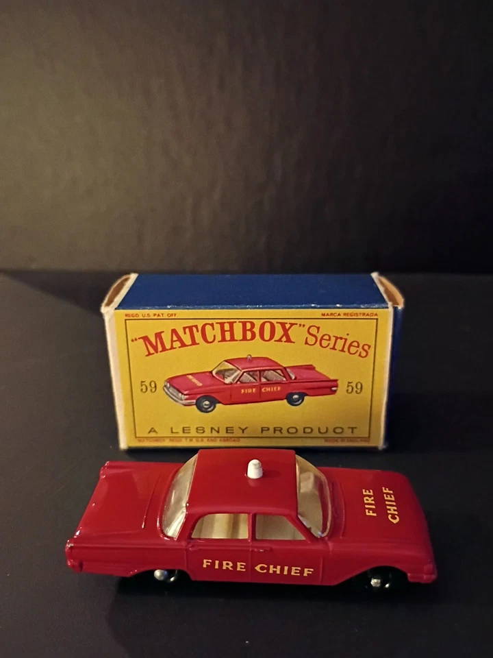 Matchbox #59B Ford Fairlane Fire Chief 1963 V/N/Mint  In Crisp Original D2 Box - Image 3 of 4