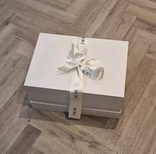 Dior White Pebble Gift Box With Bow Genuine 40x28x20 NEW