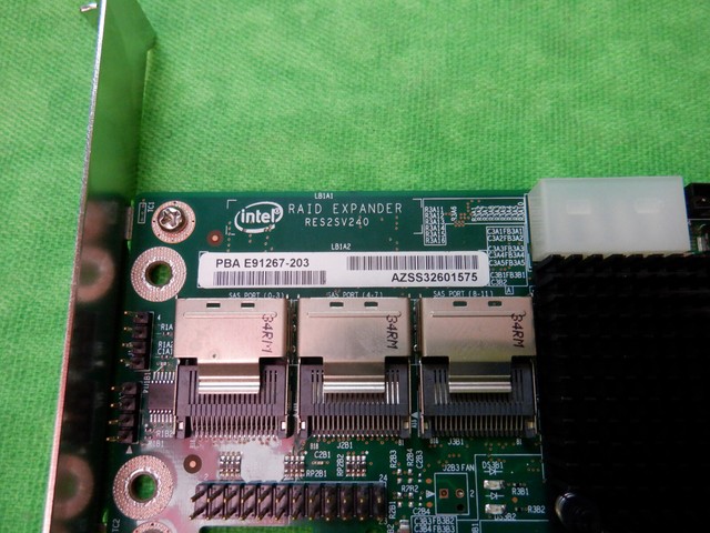 Intel Raid Extender 24 Port Intel RES2SV240 PCIe X8 SAS/SATA Expander Card - 24 Port, 6Gbps, Open Box (E91267-203) 24 Port SAS Expander Card - Foto 7