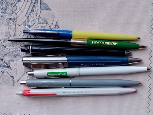 Interesting Lot of 7 Vintage Ballpoint pens VTG CARAN d'ASHE INCO SENATOR OTHERS - Picture 2 of 14