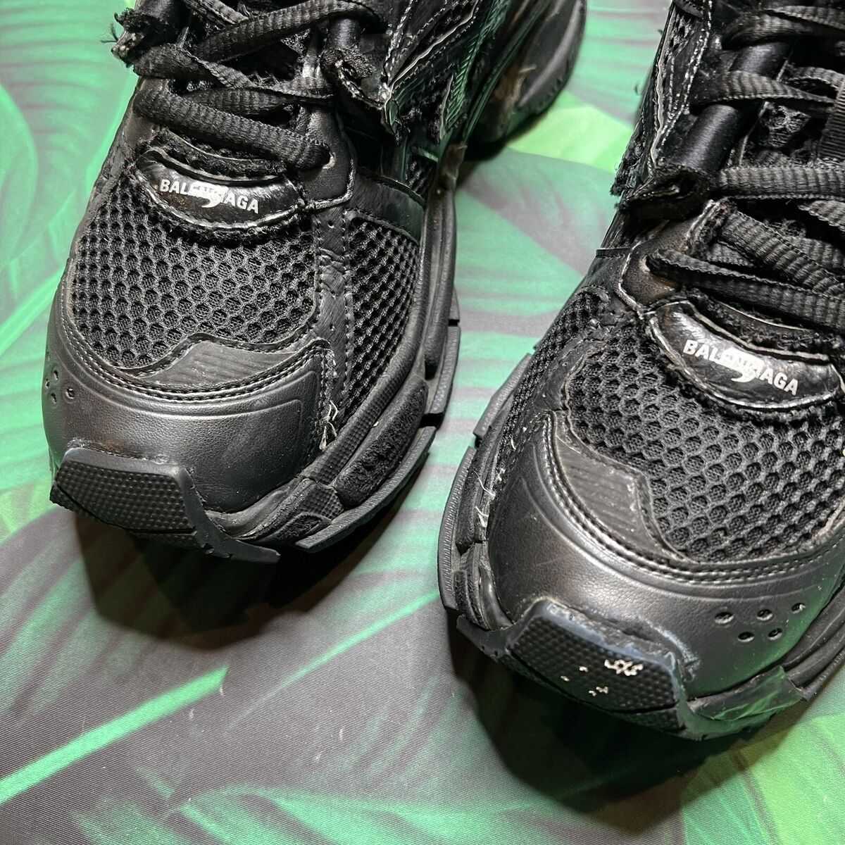 Balenciaga Runner Sneaker 'black' Sz- 9M/42EU | eBay Balenciaga Runner Sneaker 'black' Sz- 9M/42EU | eBay