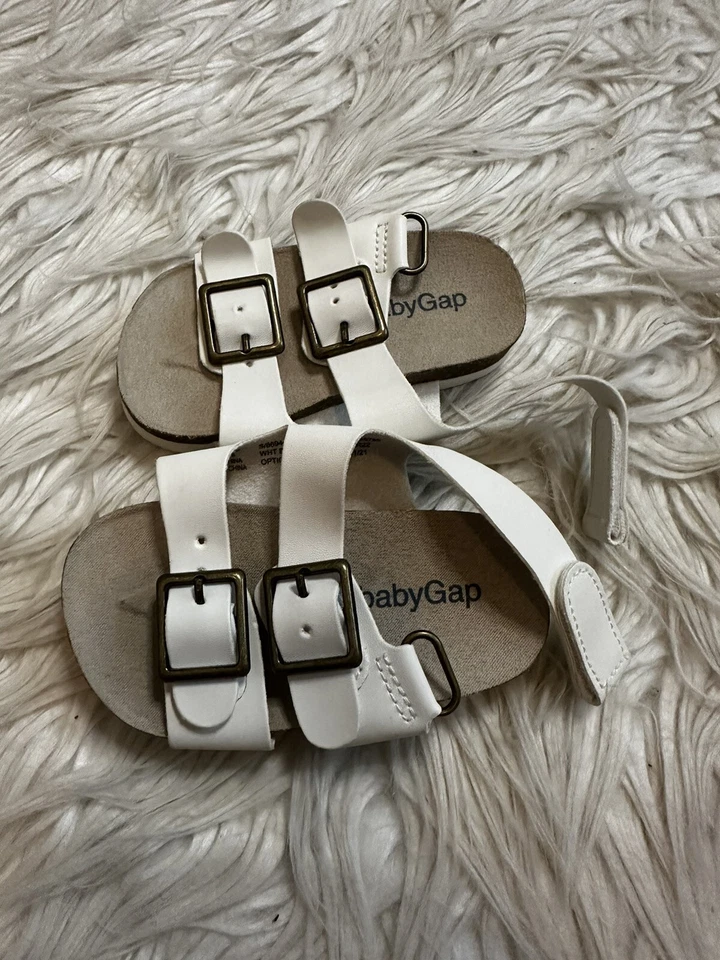 Baby Gap Size 6-12 Month Shoes Sandals White Girl - Image 3 of 4