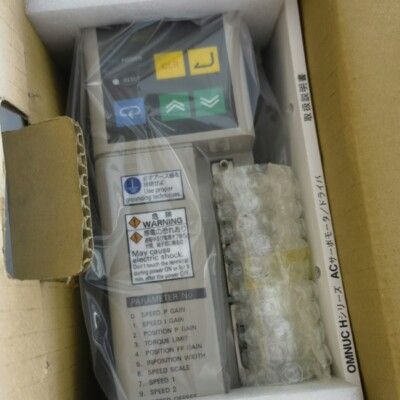 cx1PCS New opening bO mron servo drive R88D-HT10 FedEx or DHL
