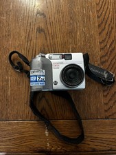 Olympus Camedia C-3020 Zoom 3.3 MP Digital Camera Untested