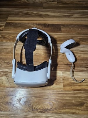 Oculus Quest 2 128GB Headset + Right Controller (Missing Left, Minor Damage)kiwi