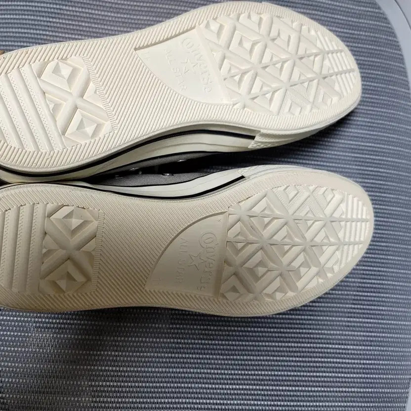 Converse x Fear of God Essential Chuck 70 High Grey 295 thumbnail 5