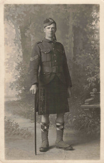 WW1 postcard Cambridge Studio Argyll & Sutherland Highlanders Tommies