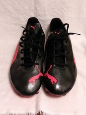 PUMA SOCCER CLEATS, MEN'S SIZE -13 ONLY WORN COUPLE OF TIMES CHECK IT OUT WOW  