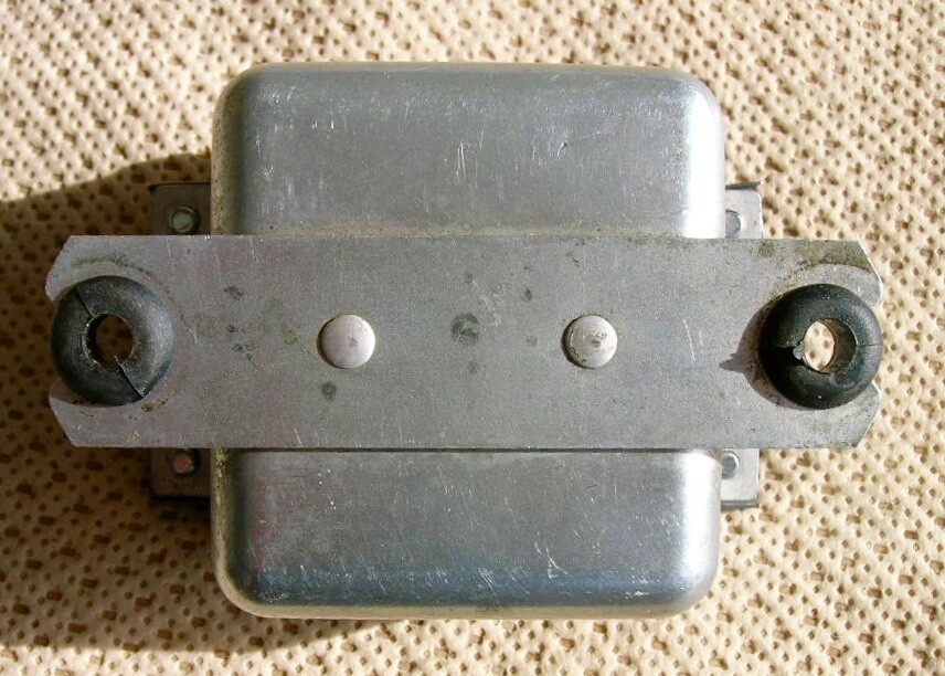 195455 FORD/MERCURY CONVERTIBLE POWER MOTOR TOP RELAY AND TOP SWITCH