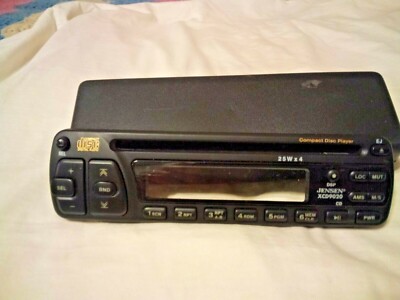 JENSEN RADIO FACEPLATE  XCD9020 CD PLAYER 25WX4