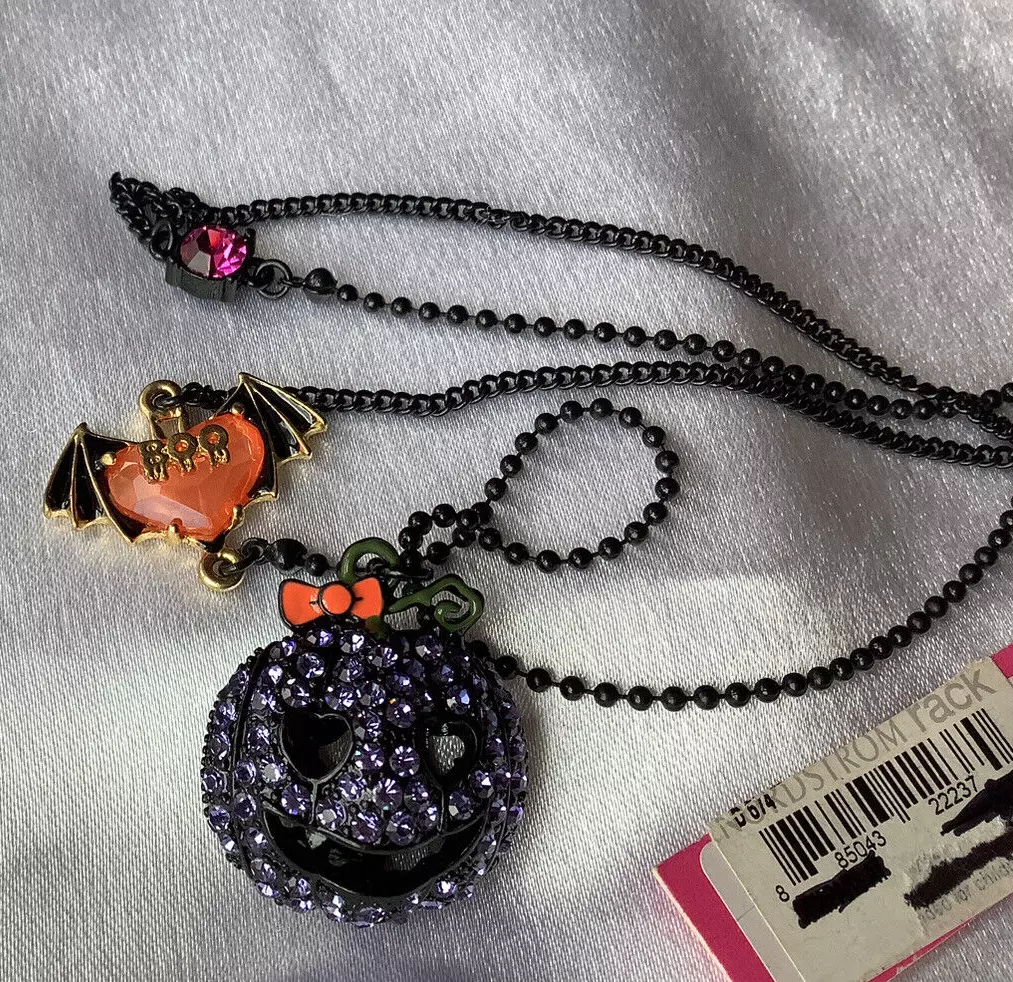 BETSEY JOHNSON VAMPIRE SLAYER BAT JACK O LANTERN PUMPKIN HALLOWEEN NECKLACE NEW