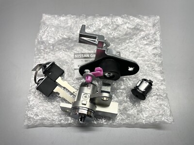 Nissan Genuine OEM R35 GT-R Key and Lock Set Pair Left + Right | eBay