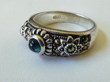 Sterling Silver 925 green color center stone band ring size 6.5