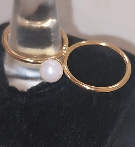 Amber Sceats Gold Plated Pearl Ring - Picture 8 of 14