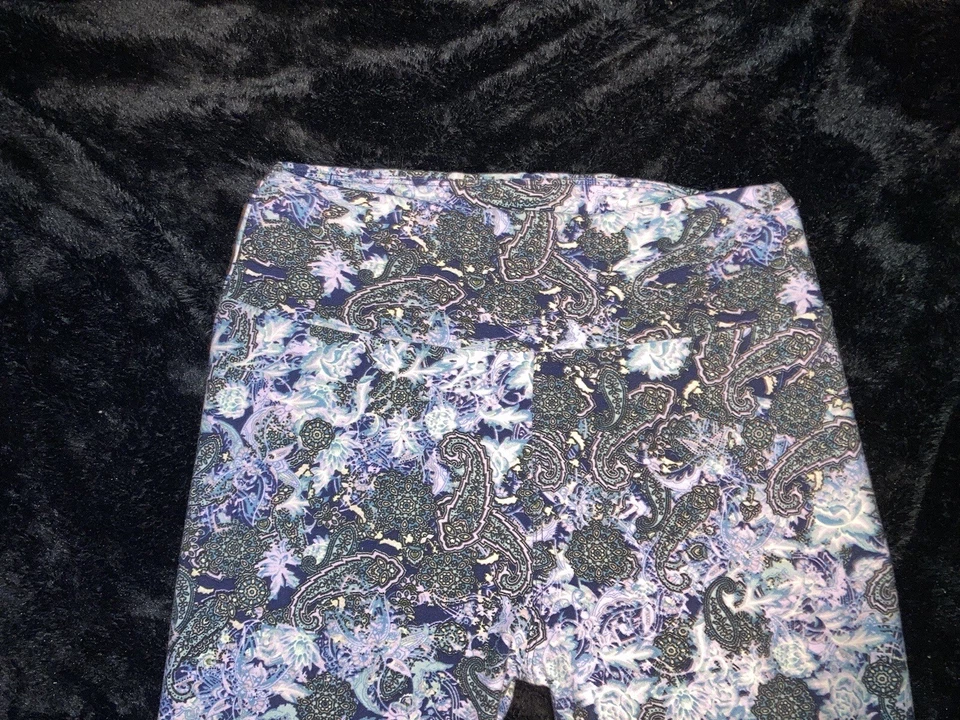 Lularoe *Unicornio* OS RARO Leggings Lote/3 Difíciles de Encontrar Elefantes Rosa, Cachemira - Nuevo sin Etiquetas Foto 4 de 4