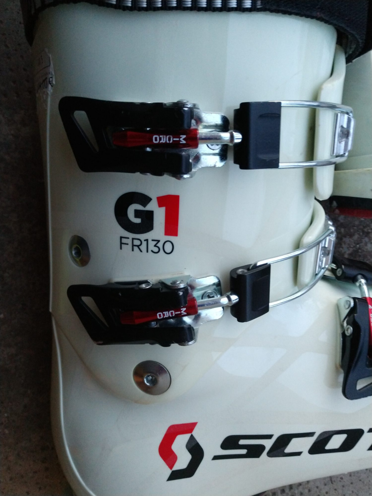 Scarponi da sci Scott G1 FR130 taglia 44 45 28 5 cm Atomic Head Salomon H130