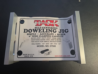 Vintage TASK Pro Center Self-Centering Doweling Jig USA 1/4 1/2 NO.07500