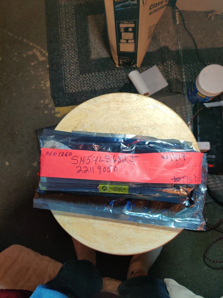 Ti SN54LS682J 20 Pin Dip Taiwan New Nos Quantity 1 Chip - Image 4 of 4