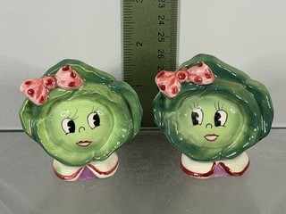 PY Miyao Anthropomorphic Lettuce Veggie Heads Salt And Pepper Shakers