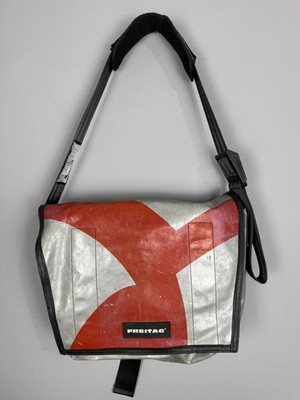 FREITAG SERIA G5.1 SINCE 93 Messenger Crossbody Bag Green Recycled Truck Tarp