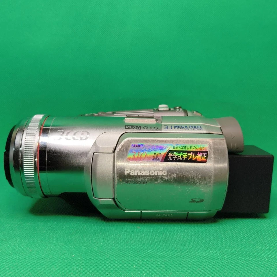 Panasonic NV-GS250 MiniDV Camcorder Digital Video Camera Silver Used Japan - Image 2 of 4