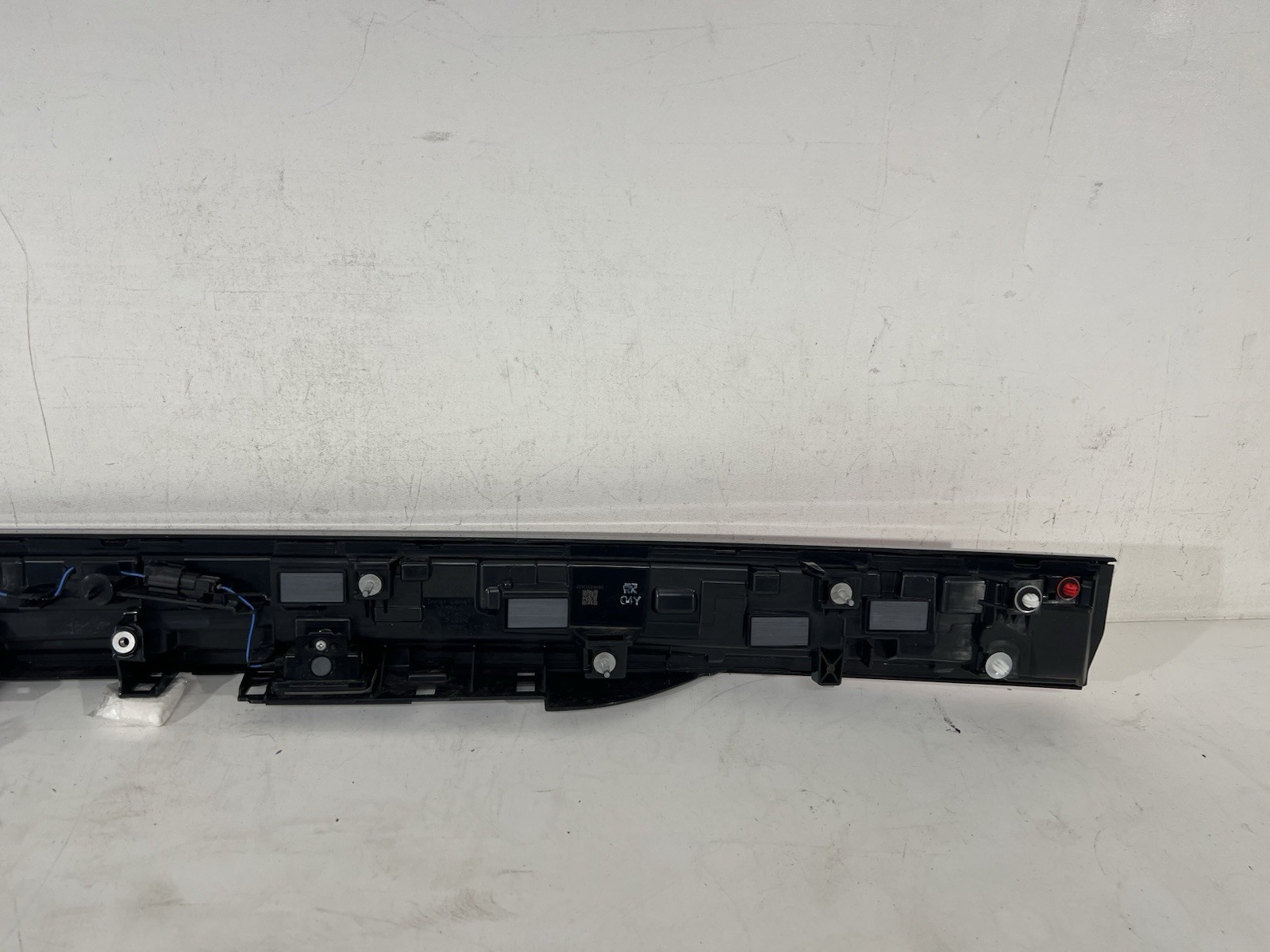 2024-2025 Lexus GX GX550 Tailgate Center LED Tail Light Lamp OEM