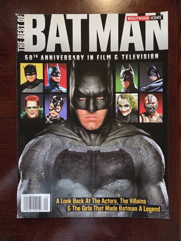 Batman Official Movie Souvenir Magazine 1989 Mint Brand New