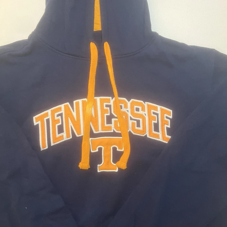 University of Tennessee Embroidered Sweatshirt Navy Power T Size Medium - Image 2 of 4