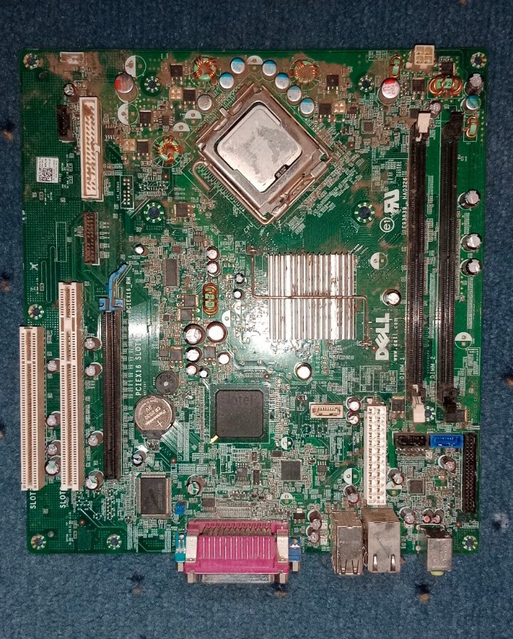 Dell Optiplex 360 Motherboard LGA 775 E93839 HA0326 with processor