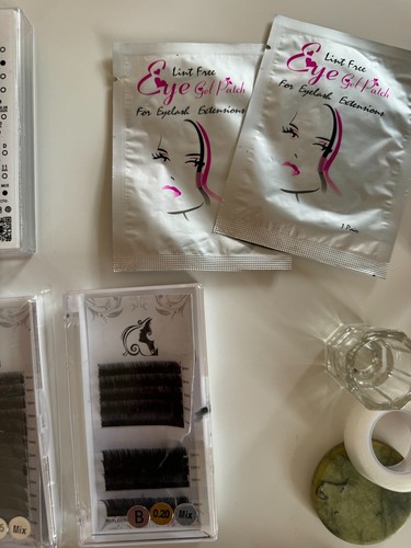 Lashes kit Professional individual lashes Kit and bag, 5 pks of lashes and tool - Picture 10 of 20