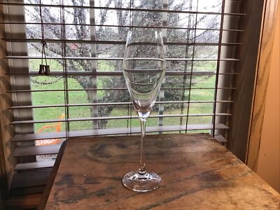 1 Nachtmann Crystal ViNova 9 7/8  Champagne Flute Glass