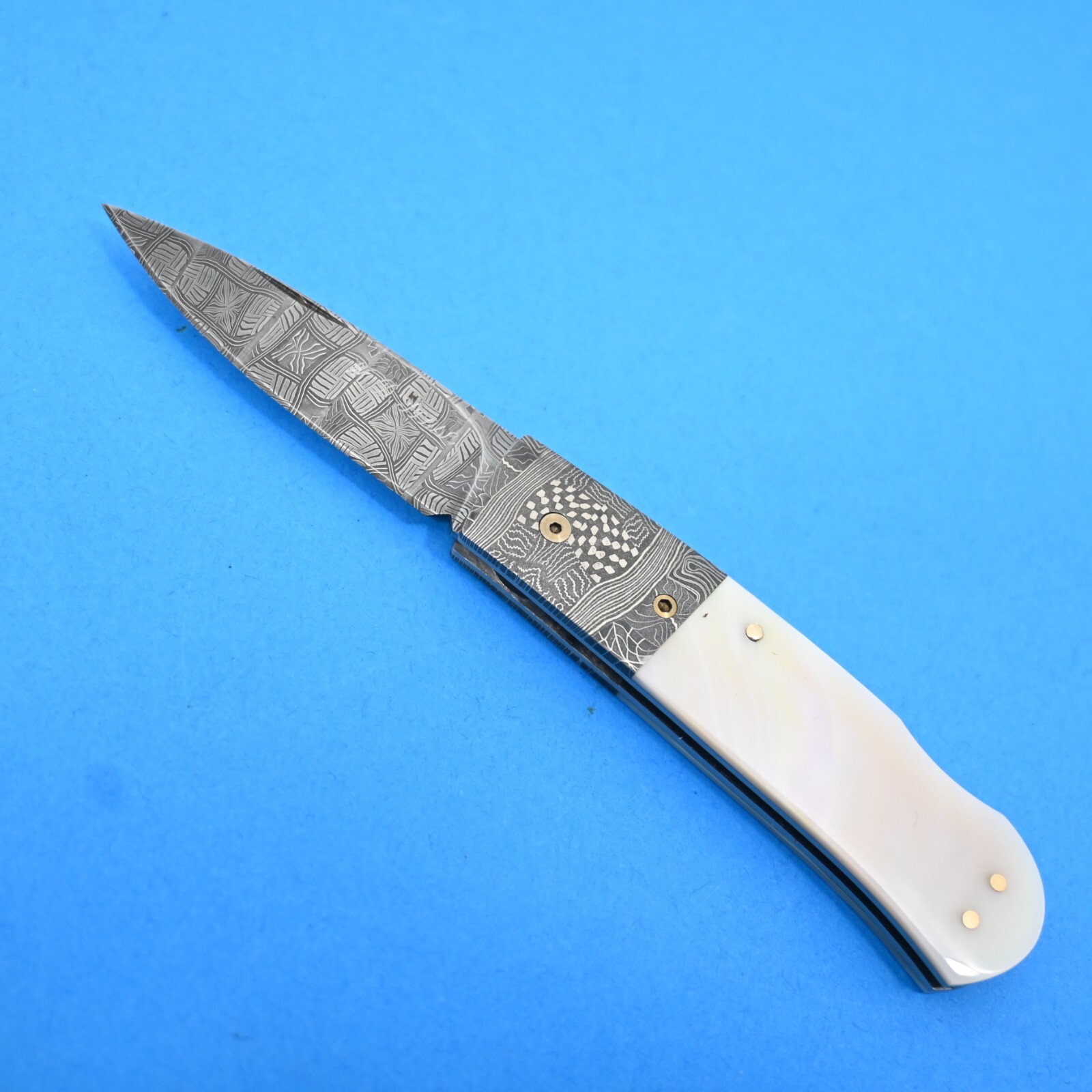 W.D. PEASE, EWING, KY. HANDMADE DAMASCUS AND SEA SNAIL